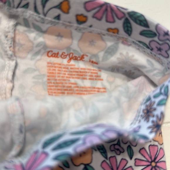 3/$15 leggings sweat bundle 18m - Picture 3 of 7